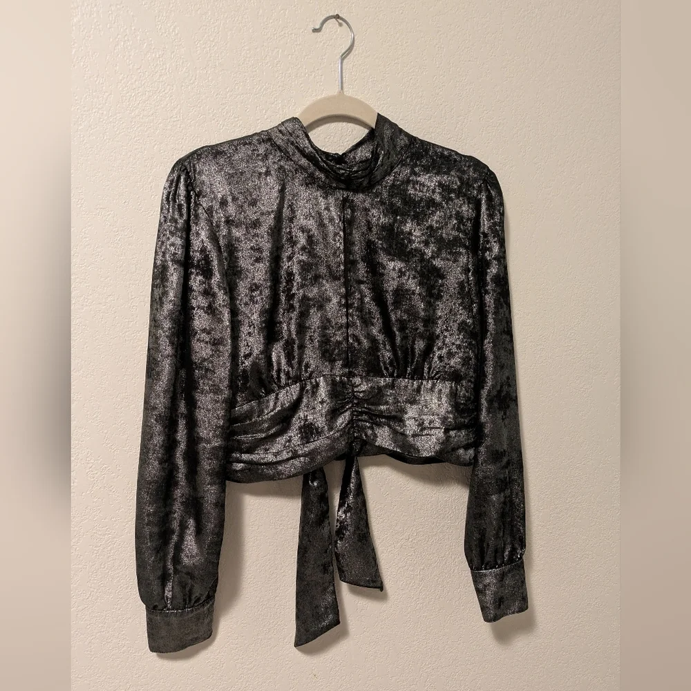 Top Shop Shimmering Black Long Sleeve Top - Picture 3 of 6